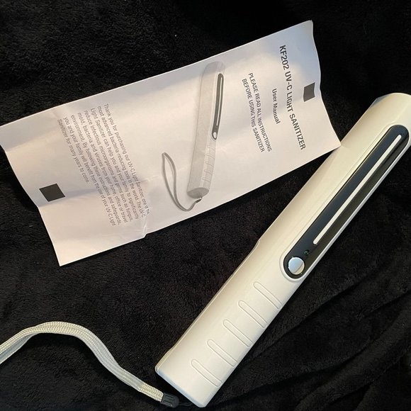 Travel Wand Sanitizer NEW in box with directions, kills germs in 10-30 seconds - Picture 16 of 16